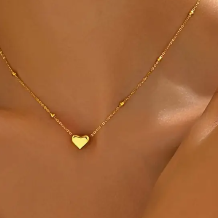 Heart Necklace  The Elegance of Emotion - drolome